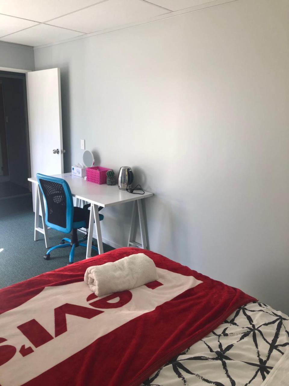 West Lake One Bedroom Accommodation Christchurch Exterior foto